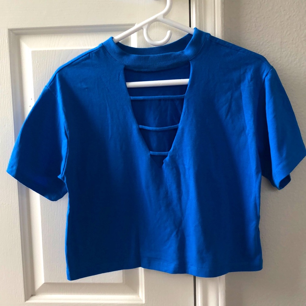 T- shirt